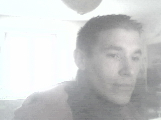 jeune homme recherche une nana mortel